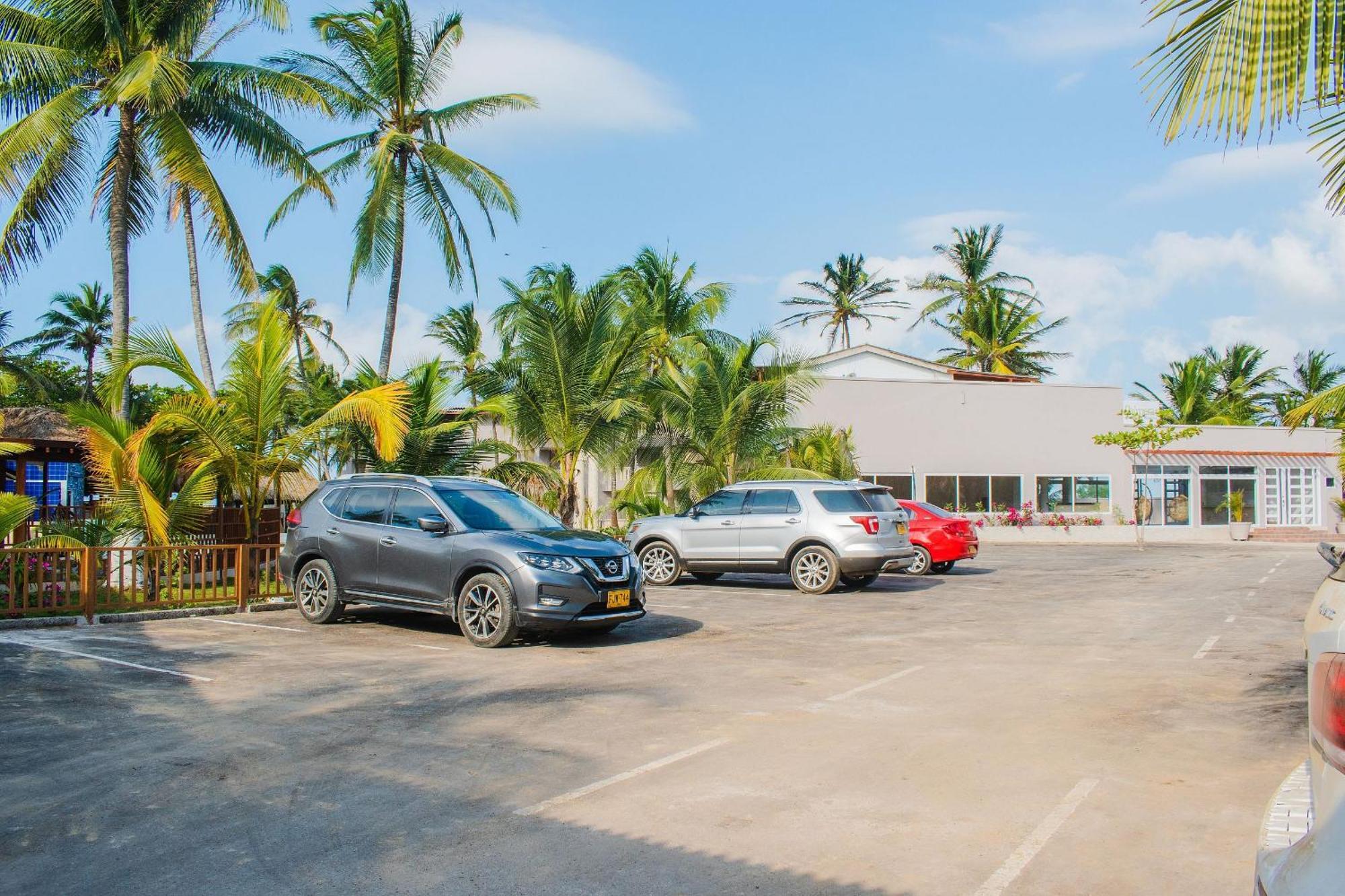 Playa Palmeras Beach Resort Картахена Экстерьер фото